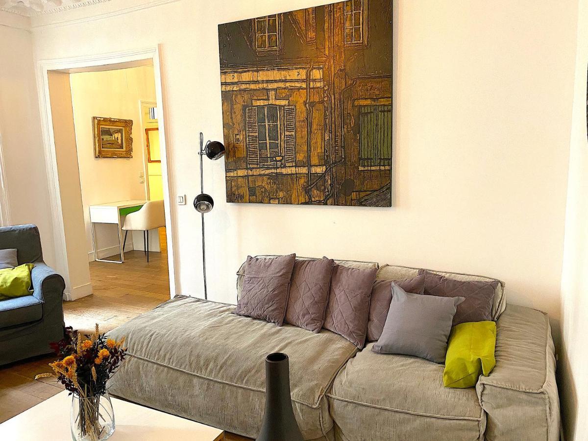 Real Parisian Apartment With 2 Bedrooms And Ac Exterior photo